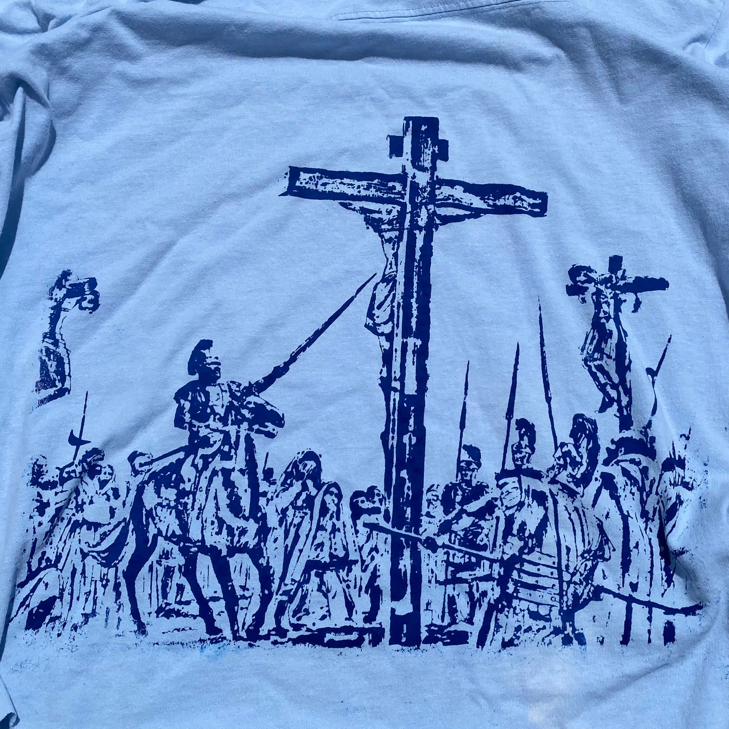 Navy/Blue "Christ Crucified" cropped tee